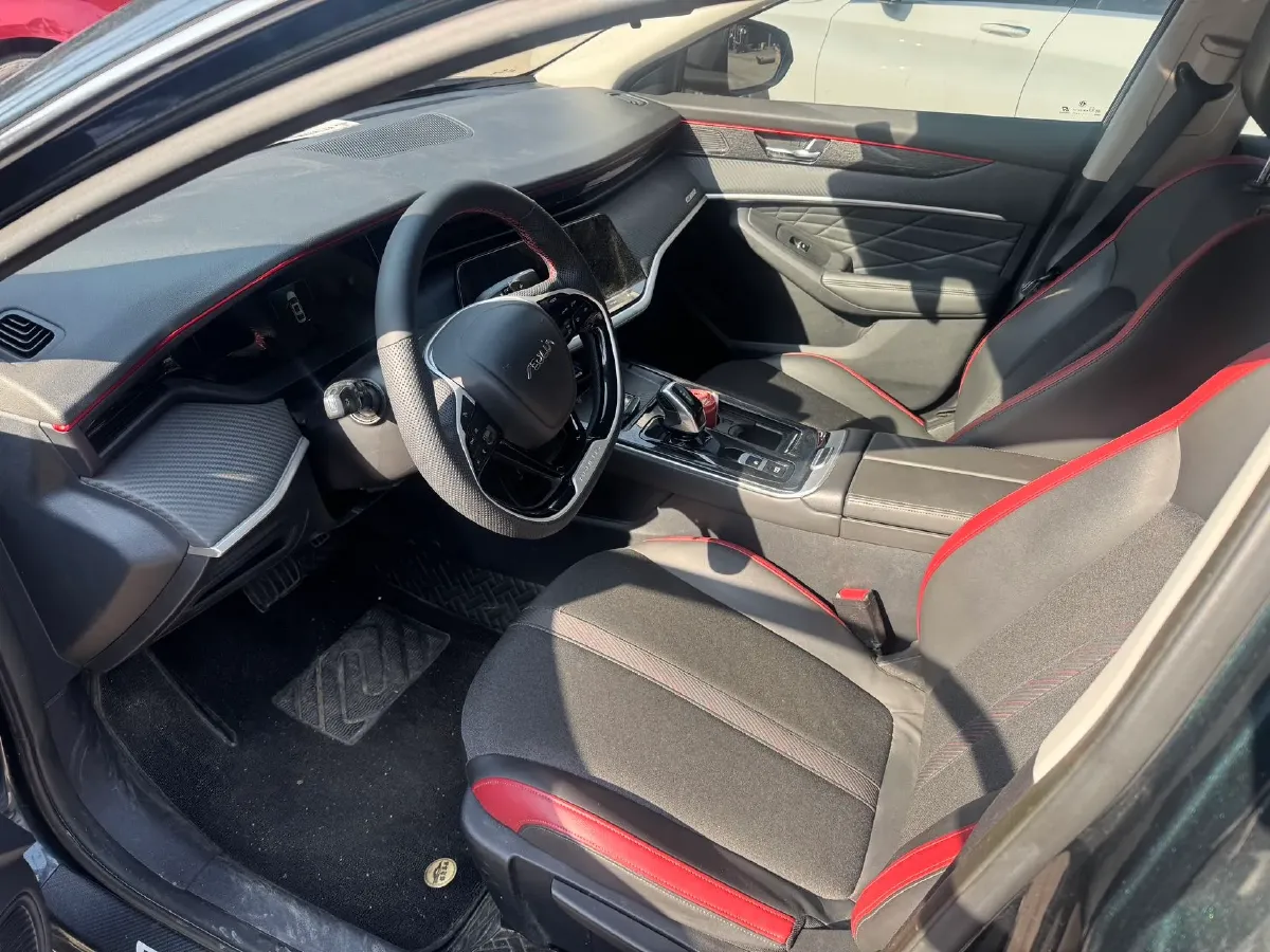 2021 DongFeng Aeolus YiXuan MAX 1.5T 190HP L4 7DCT,autocango,china used car exporter,china ev exporter,chinese used car exporter,chinese used ev exporter