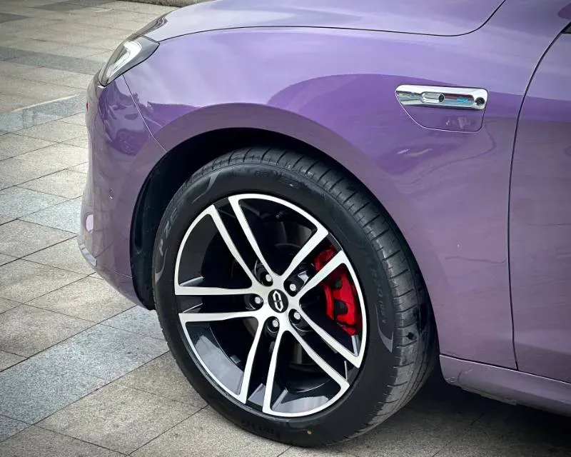 2025 AITO AITO M5 1.5T 152HP L4 REEV 42KWH,autocango,china used car exporter,china ev exporter,chinese used car exporter,chinese used ev exporter