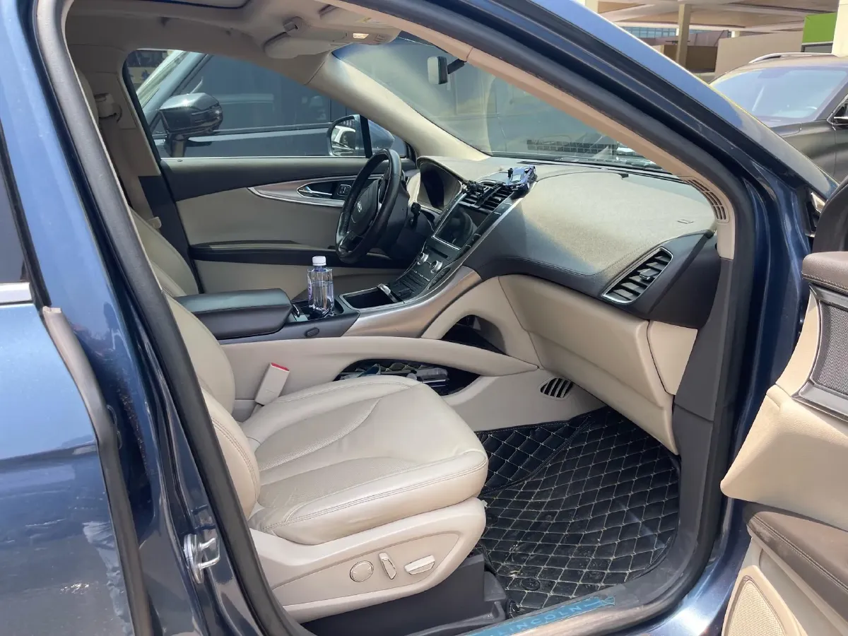 2019 Lincoln Nautilus 2.0T 224HP L4 8AT,autocango,china used car exporter,china ev exporter,chinese used car exporter,chinese used ev exporter