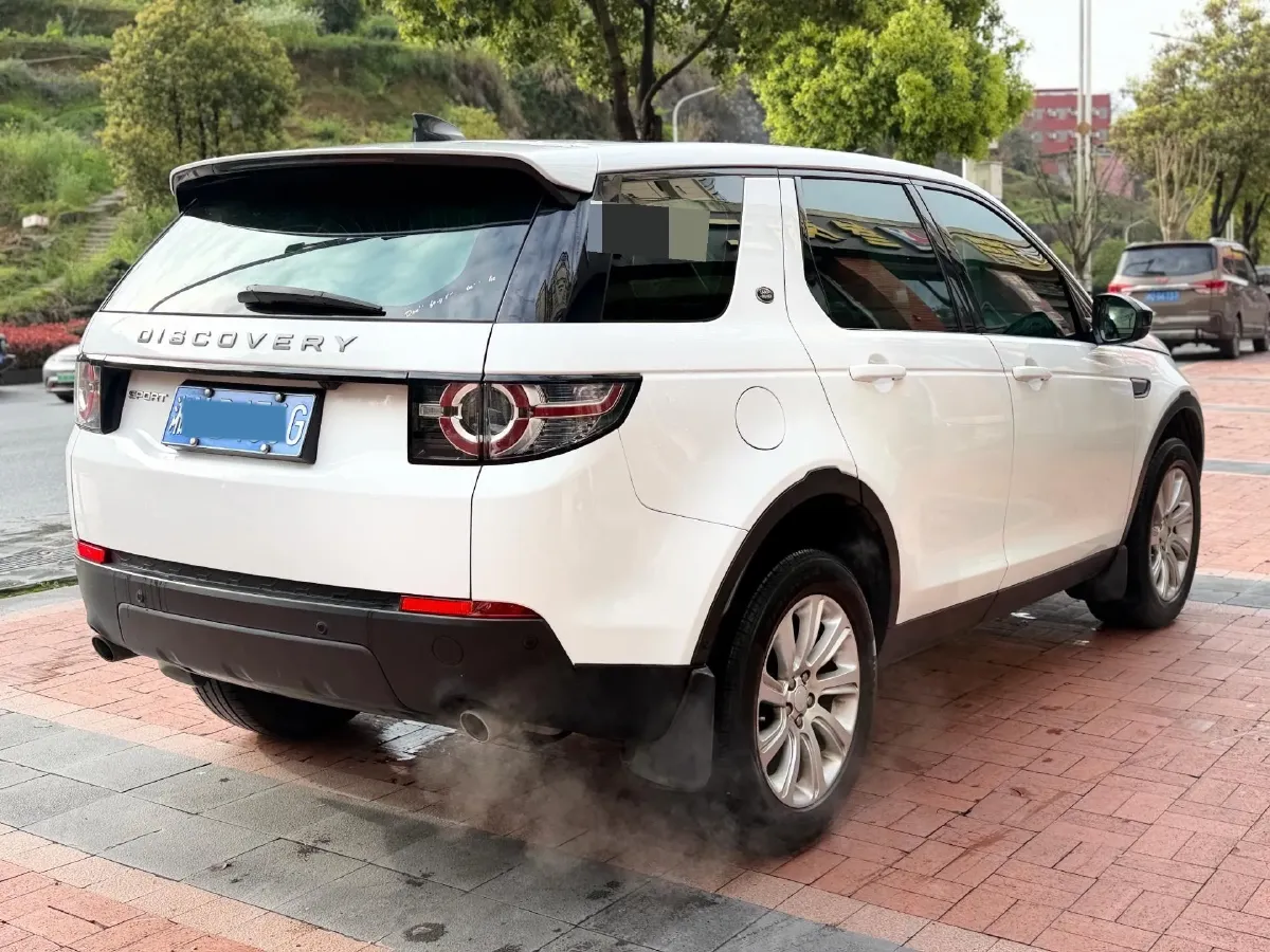 2019 Land Rover Discovery Sport 2.0T 200HP L4 9AT,autocango,china used car exporter,china ev exporter,chinese used car exporter,chinese used ev exporter