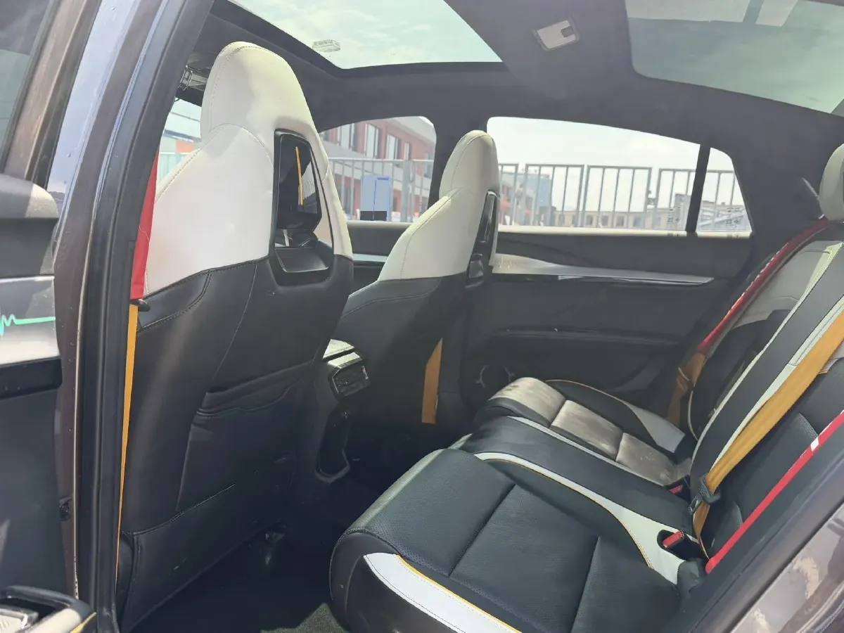 2022 MG 5 Scorpio 1.5T 181HP L4 7DCT,autocango,china used car exporter,china ev exporter,chinese used car exporter,chinese used ev exporter