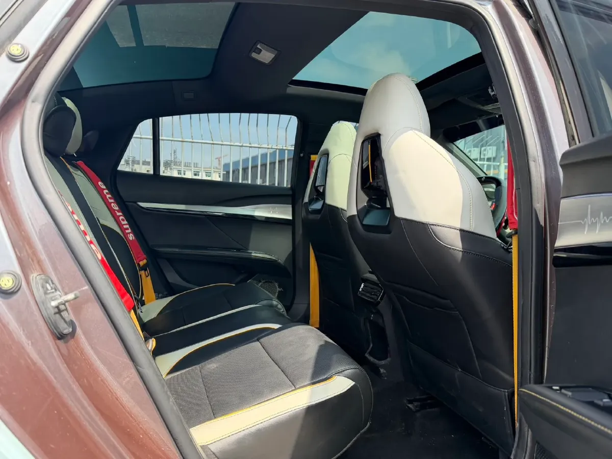 2022 MG 5 Scorpio 1.5T 181HP L4 7DCT,autocango,china used car exporter,china ev exporter,chinese used car exporter,chinese used ev exporter