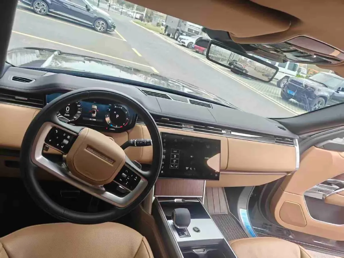 2025 Land Rover Range Rover 3.0T 400HP L6 8AT,autocango,china used car exporter,china ev exporter,chinese used car exporter,chinese used ev exporter