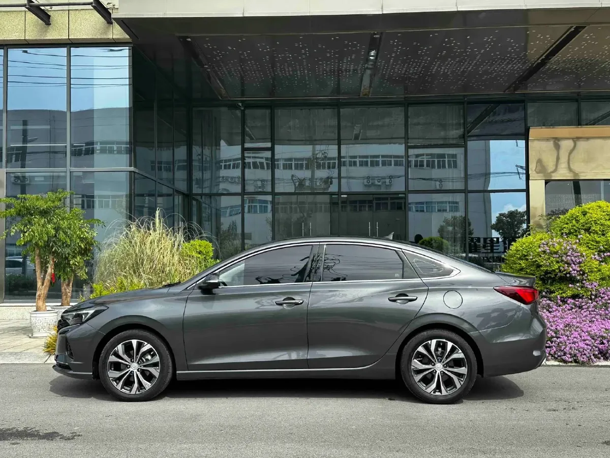 2021 ChangAn Eado 1.4T 160HP L4 7DCT,autocango,china used car exporter,china ev exporter,chinese used car exporter,chinese used ev exporter