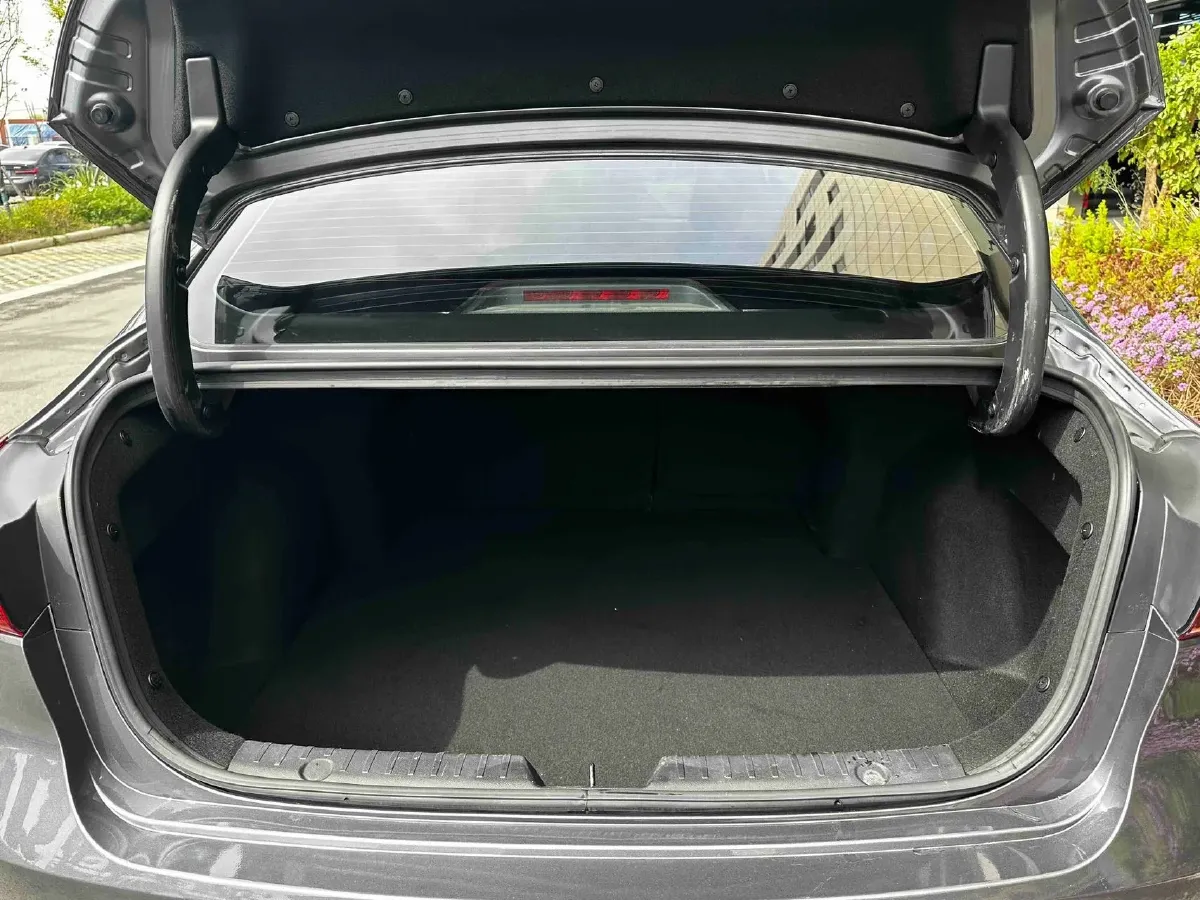 2021 ChangAn Eado 1.4T 160HP L4 7DCT,autocango,china used car exporter,china ev exporter,chinese used car exporter,chinese used ev exporter