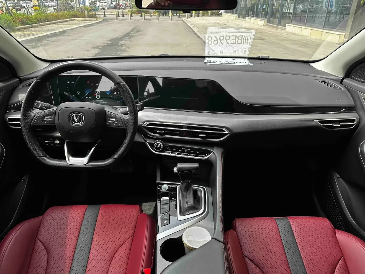 2021 ChangAn Eado 1.4T 160HP L4 7DCT,autocango,china used car exporter,china ev exporter,chinese used car exporter,chinese used ev exporter