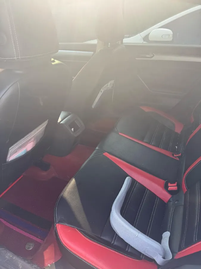 2019 Volkswagen T-Cross 1.4T 150HP L4 7DCT,autocango,china used car exporter,china ev exporter,chinese used car exporter,chinese used ev exporter