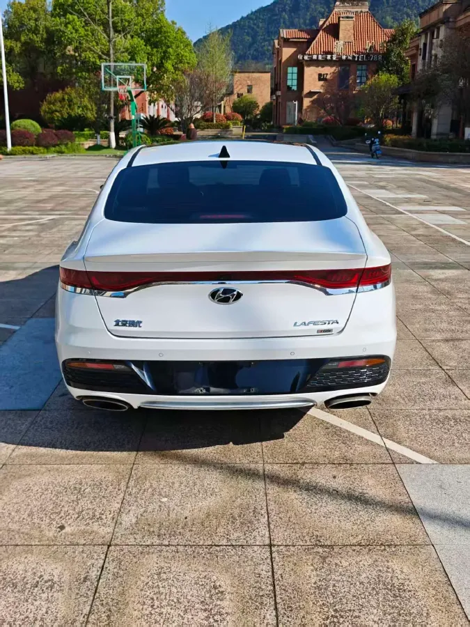 2021 Hyundai La Festa 1.6T 204HP L4 7DCT,autocango,china used car exporter,china ev exporter,chinese used car exporter,chinese used ev exporter