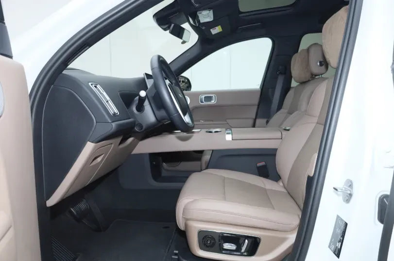 2025 Li L8 Range Extended 154HP REEV,autocango,china used car exporter,china ev exporter,chinese used car exporter,chinese used ev exporter