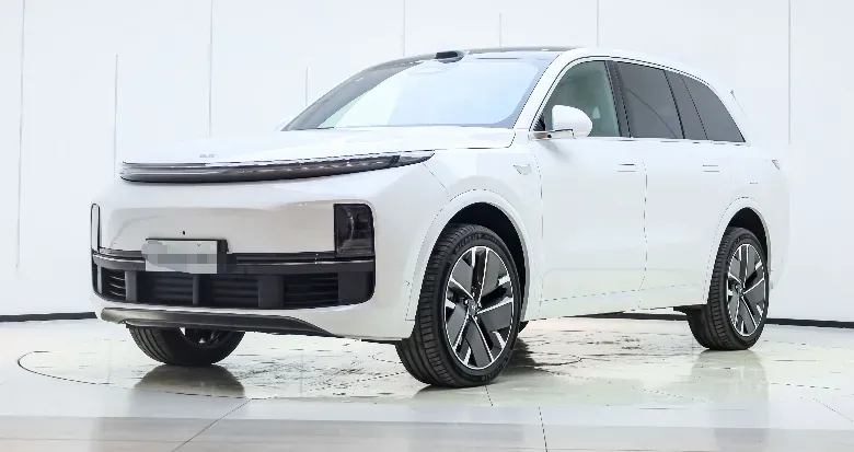 2025 Li L8 Range Extended 154HP REEV,autocango,china used car exporter,china ev exporter,chinese used car exporter,chinese used ev exporter