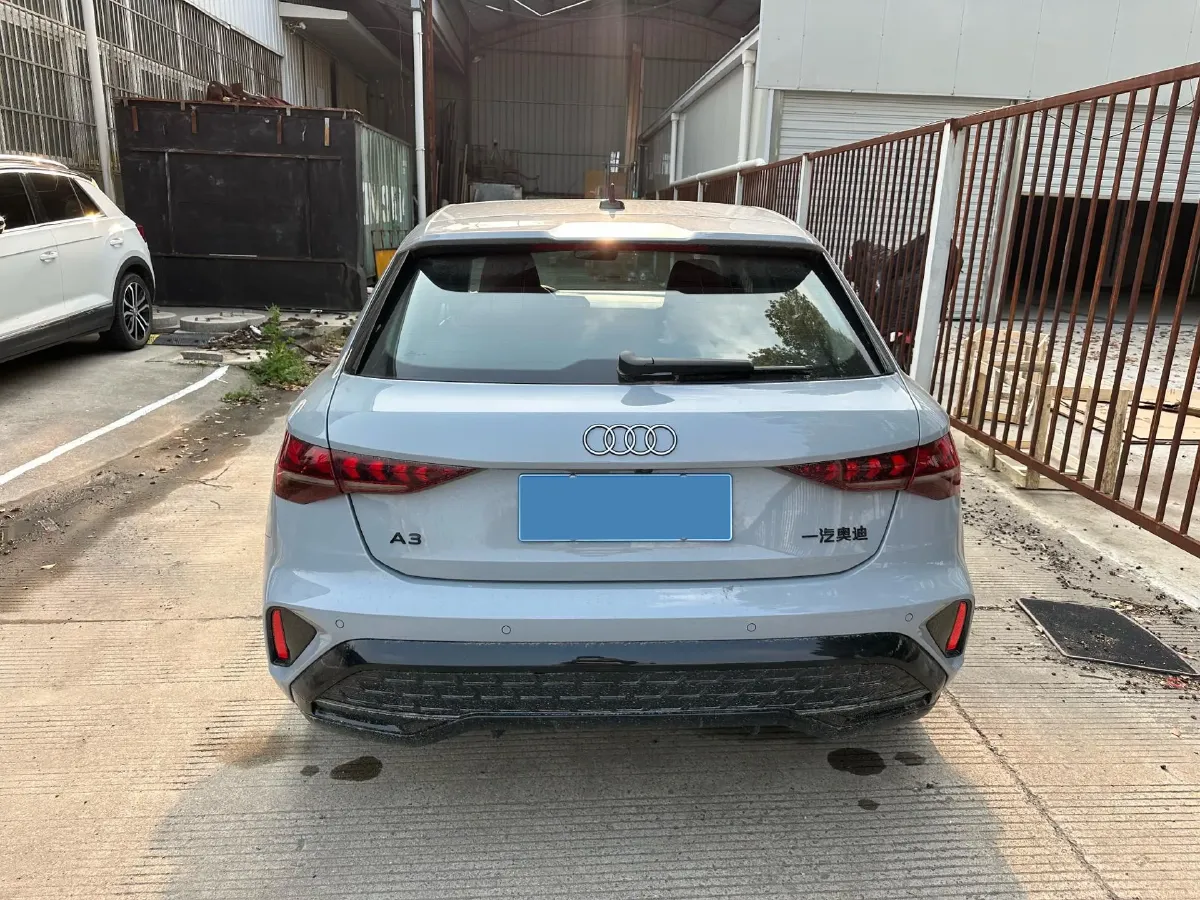 2025 Audi A3 1.5T 160HP L4 7DCT,autocango,china used car exporter,china ev exporter,chinese used car exporter,chinese used ev exporter