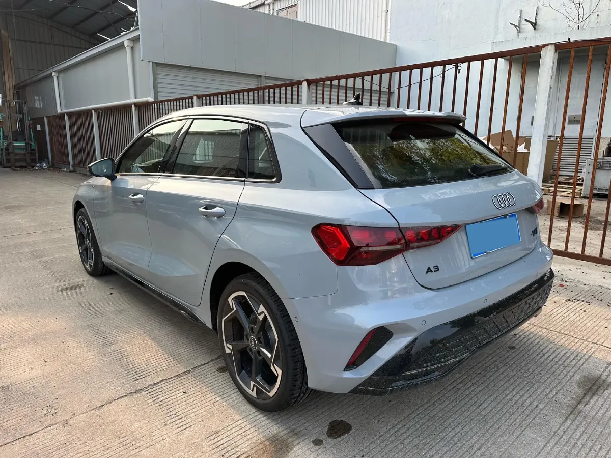 2025 Audi A3 1.5T 160HP L4 7DCT,autocango,china used car exporter,china ev exporter,chinese used car exporter,chinese used ev exporter