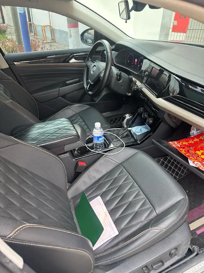 2019 Volvo V40 1.5T 152HP L4 6AT,autocango,china used car exporter,china ev exporter,chinese used car exporter,chinese used ev exporter