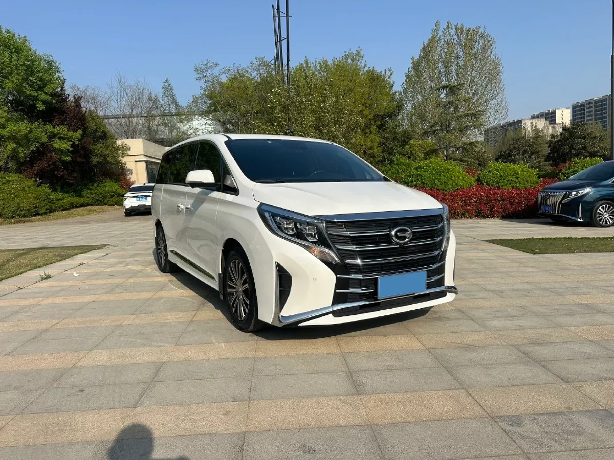 2021 GAC Trumpchi M8 2.0T 252HP L4 8AT,autocango,china used car exporter,china ev exporter,chinese used car exporter,chinese used ev exporter