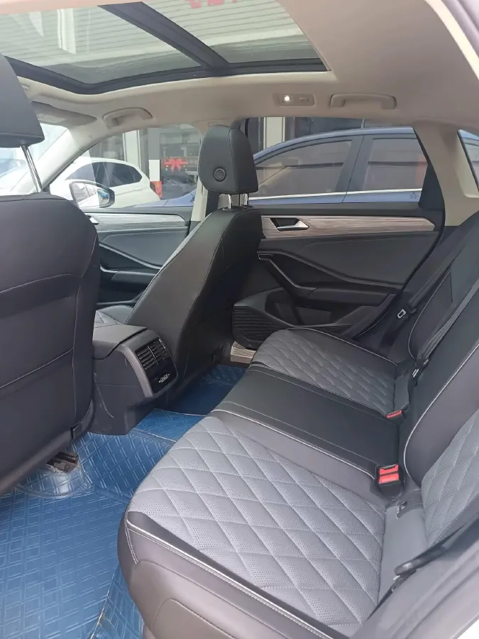 2023 Volkswagen Sagitar 1.4T 150HP L4 7DCT,autocango,china used car exporter,china ev exporter,chinese used car exporter,chinese used ev exporter