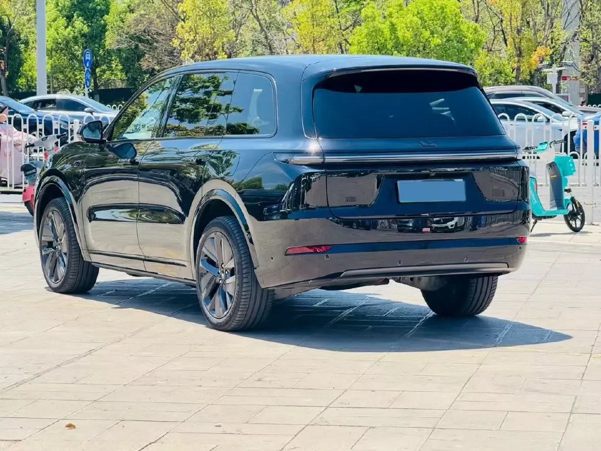 2023 Li L9 Range Extended 154HP REEV 42.6KWH,autocango,china used car exporter,china ev exporter,chinese used car exporter,chinese used ev exporter