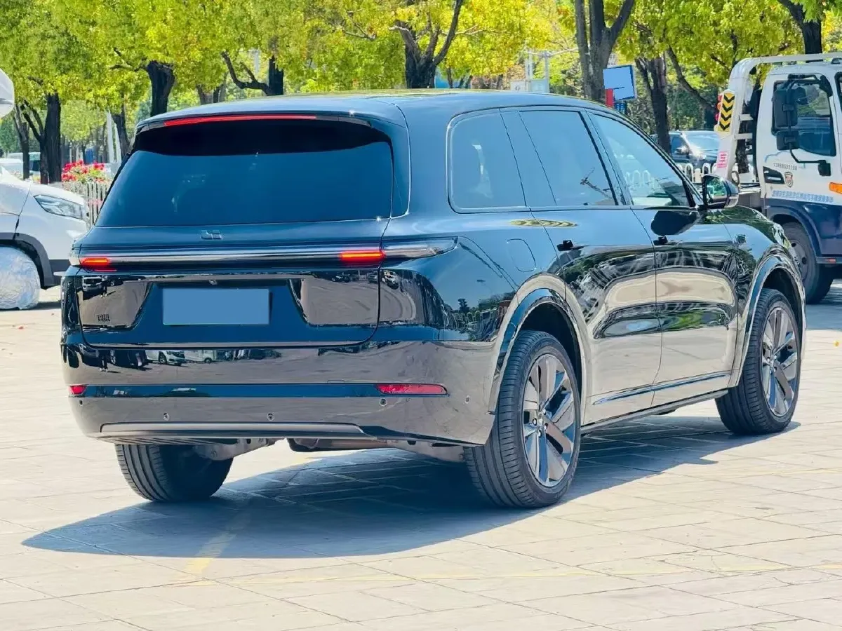 2023 Li L9 Range Extended 154HP REEV 42.6KWH,autocango,china used car exporter,china ev exporter,chinese used car exporter,chinese used ev exporter