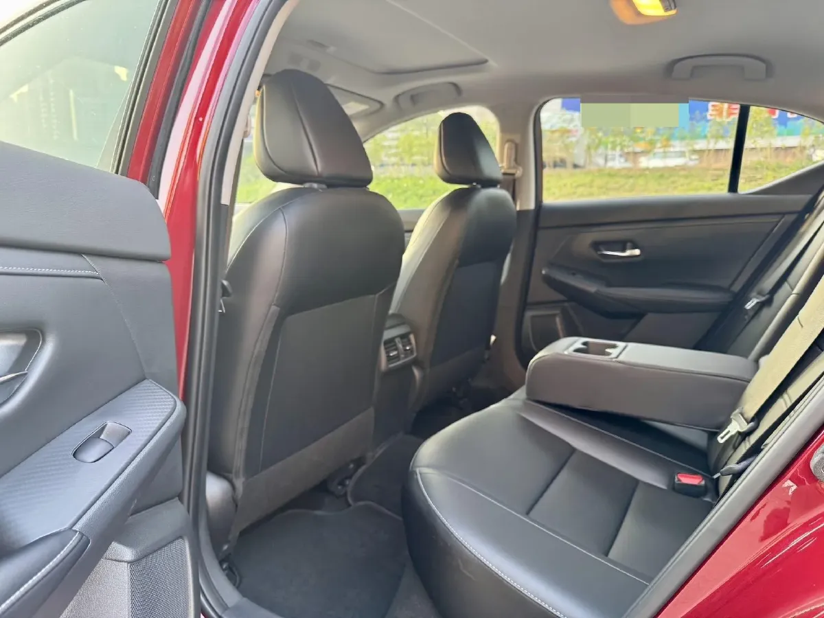 2021 Nissan Sylphy 1.6L 135HP L4 CVT,autocango,china used car exporter,china ev exporter,chinese used car exporter,chinese used ev exporter