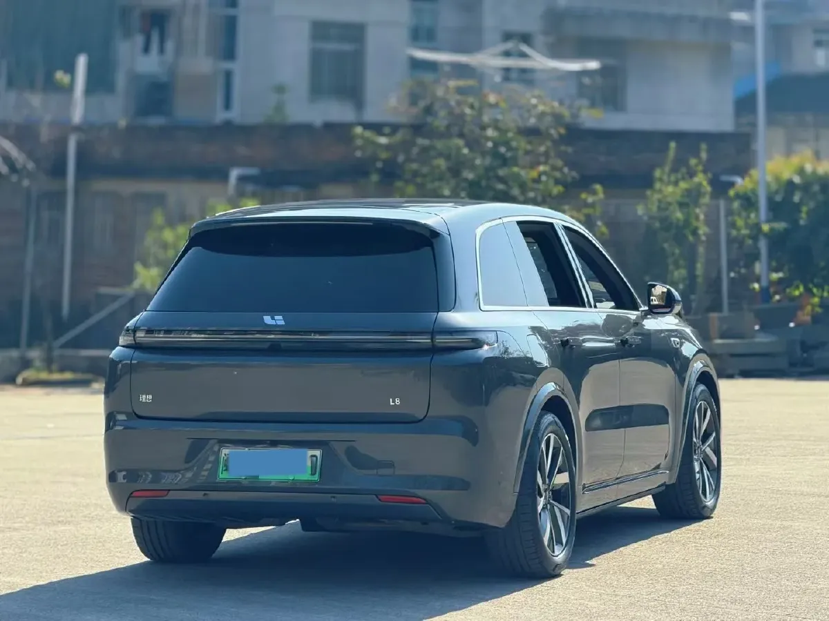 2023 Li L8 Range Extended 154HP REEV 40.9KWH,autocango,china used car exporter,china ev exporter,chinese used car exporter,chinese used ev exporter