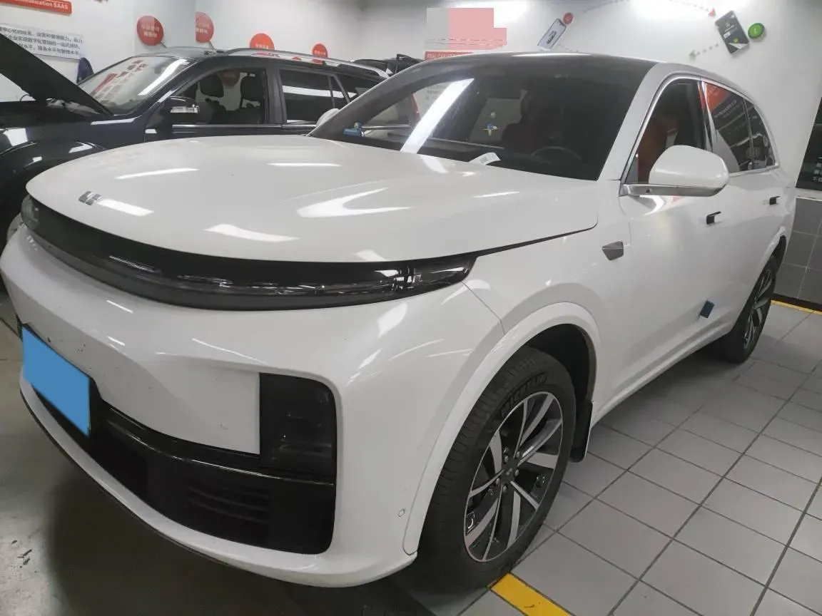 2023 Li L7 Range Extended 154HP REEV 40.9KWH,autocango,china used car exporter,china ev exporter,chinese used car exporter,chinese used ev exporter