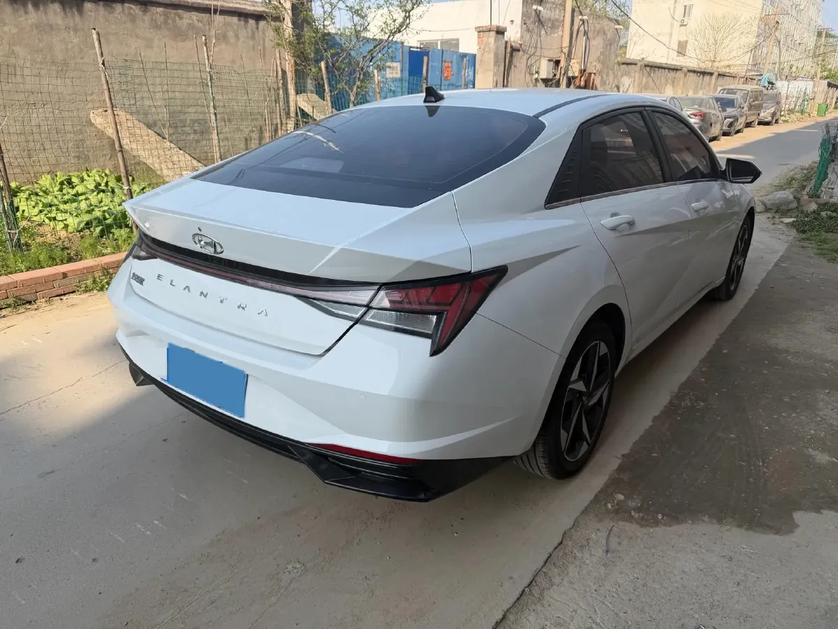 2021 Hyundai Elantra 1.5L 115HP L4 CVT,autocango,china used car exporter,china ev exporter,chinese used car exporter,chinese used ev exporter