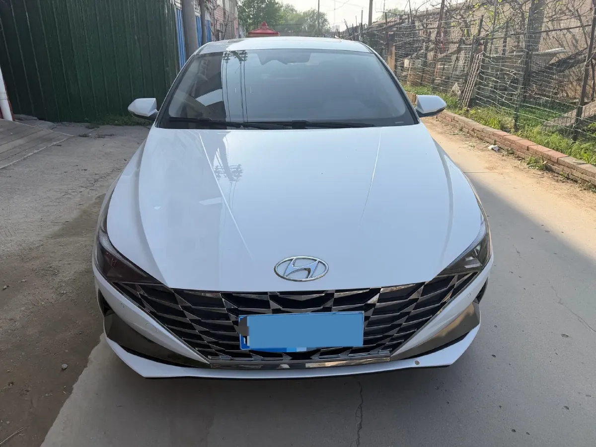 2021 Hyundai Elantra 1.5L 115HP L4 CVT,autocango,china used car exporter,china ev exporter,chinese used car exporter,chinese used ev exporter