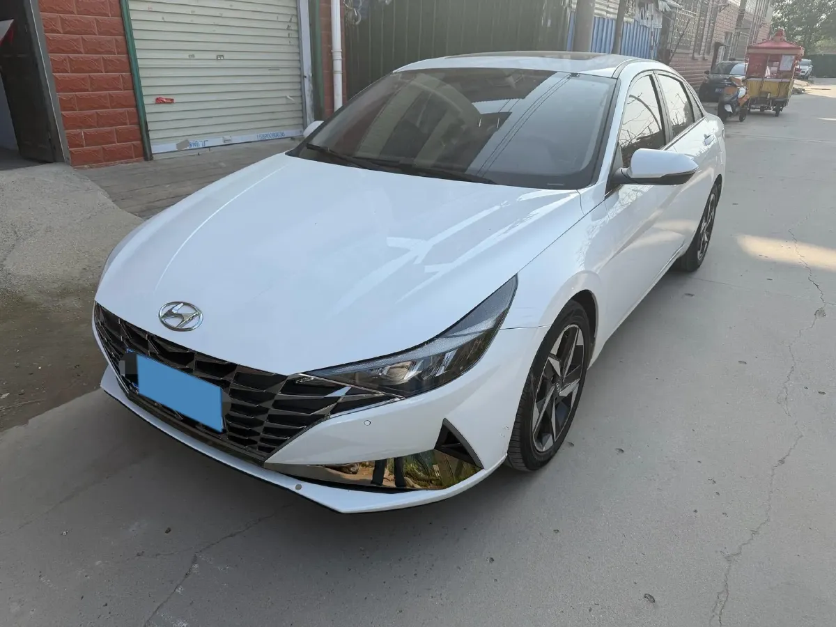 2021 Hyundai Elantra 1.5L 115HP L4 CVT,autocango,china used car exporter,china ev exporter,chinese used car exporter,chinese used ev exporter
