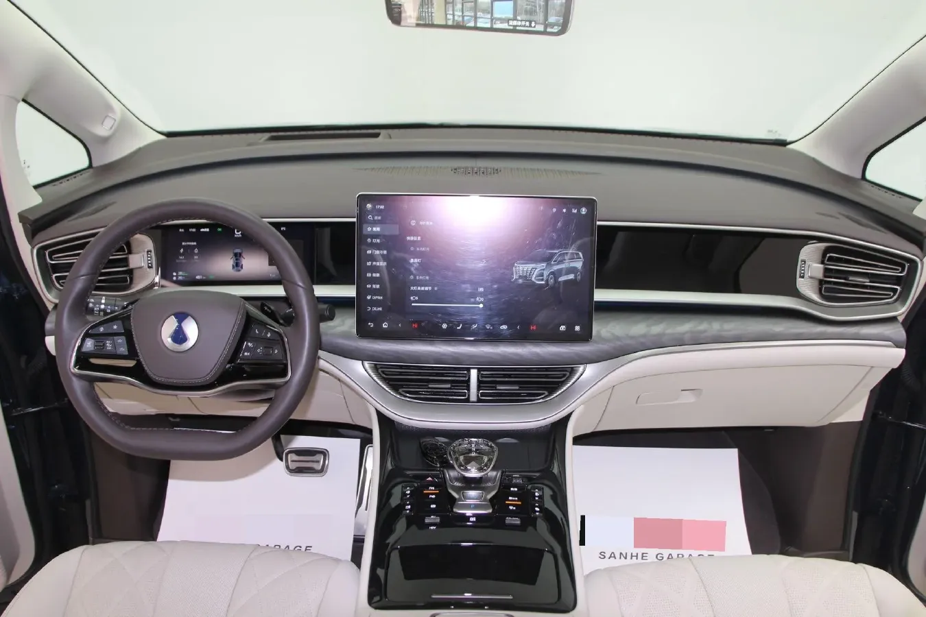 2025 Denza D9 1.5T 156HP L4 E-CVT PHEV 40KWH,autocango,china used car exporter,china ev exporter,chinese used car exporter,chinese used ev exporter