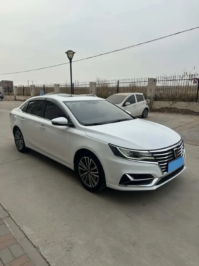 2019 Roewe i6 1.6L 125HP L4 CVT,autocango,china used car exporter,china ev exporter,chinese used car exporter,chinese used ev exporter