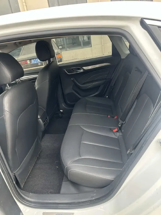 2019 Roewe i6 1.6L 125HP L4 CVT,autocango,china used car exporter,china ev exporter,chinese used car exporter,chinese used ev exporter