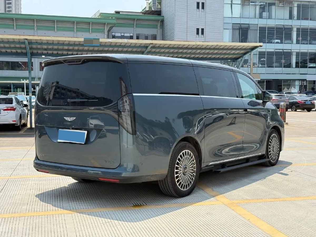 2026 Geely Galaxy V900 REEV 163HP REEV,autocango,china used car exporter,china ev exporter,chinese used car exporter,chinese used ev exporter