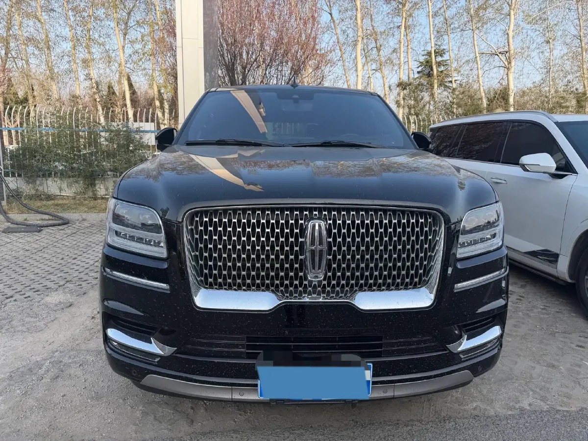 2018 Lincoln Navigator 3.5T 415HP V6 10AT,autocango,china used car exporter,china ev exporter,chinese used car exporter,chinese used ev exporter