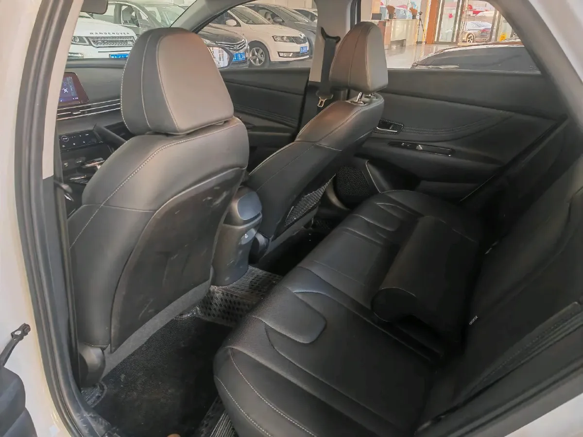 2021 Hyundai Elantra 1.5L 115HP L4 CVT,autocango,china used car exporter,china ev exporter,chinese used car exporter,chinese used ev exporter