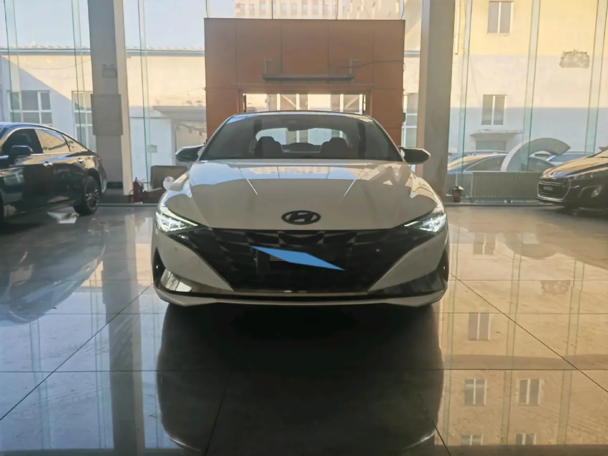 2021 Hyundai Elantra 1.5L 115HP L4 CVT,autocango,china used car exporter,china ev exporter,chinese used car exporter,chinese used ev exporter