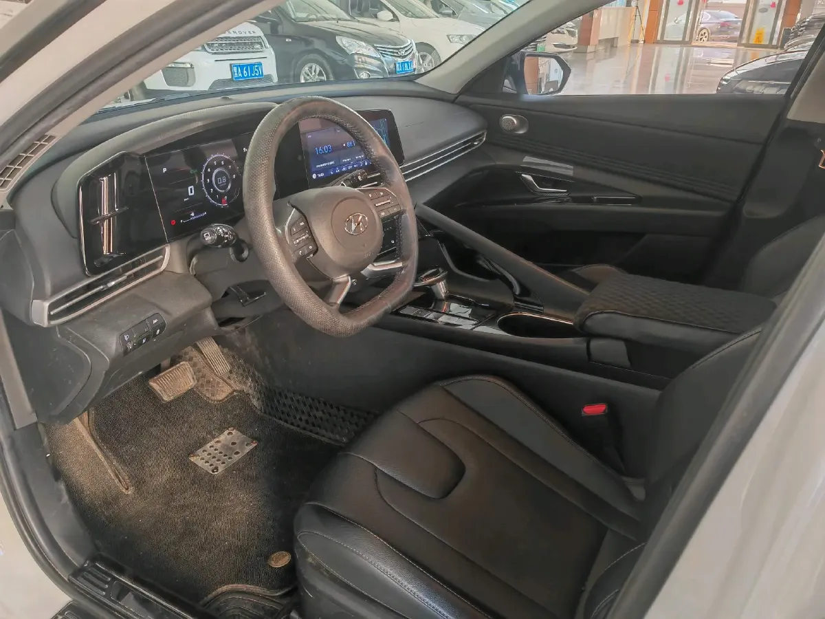 2021 Hyundai Elantra 1.5L 115HP L4 CVT,autocango,china used car exporter,china ev exporter,chinese used car exporter,chinese used ev exporter