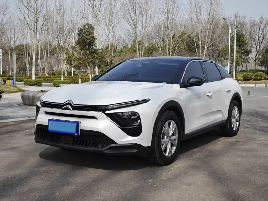 2025 Citroen C5 X 1.6T 175HP L4 8AT,autocango,china used car exporter,china ev exporter,chinese used car exporter,chinese used ev exporter