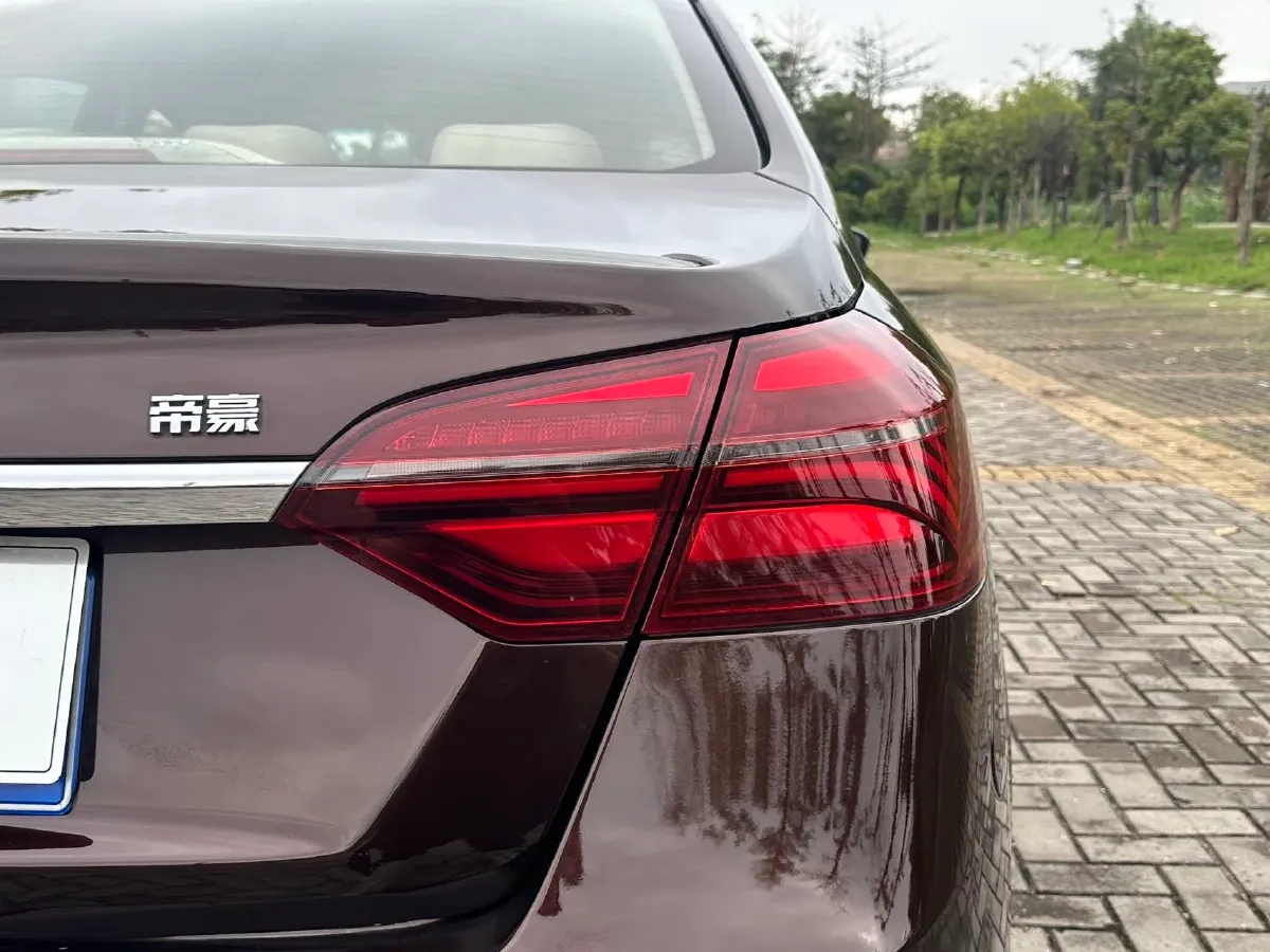 2018 Geely Emgrand 1.5L 109HP L4 5MT,autocango,china used car exporter,china ev exporter,chinese used car exporter,chinese used ev exporter