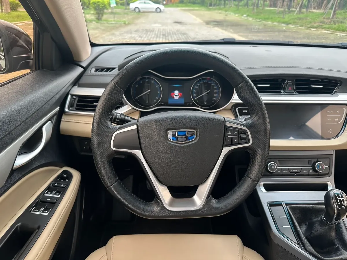 2018 Geely Emgrand 1.5L 109HP L4 5MT,autocango,china used car exporter,china ev exporter,chinese used car exporter,chinese used ev exporter