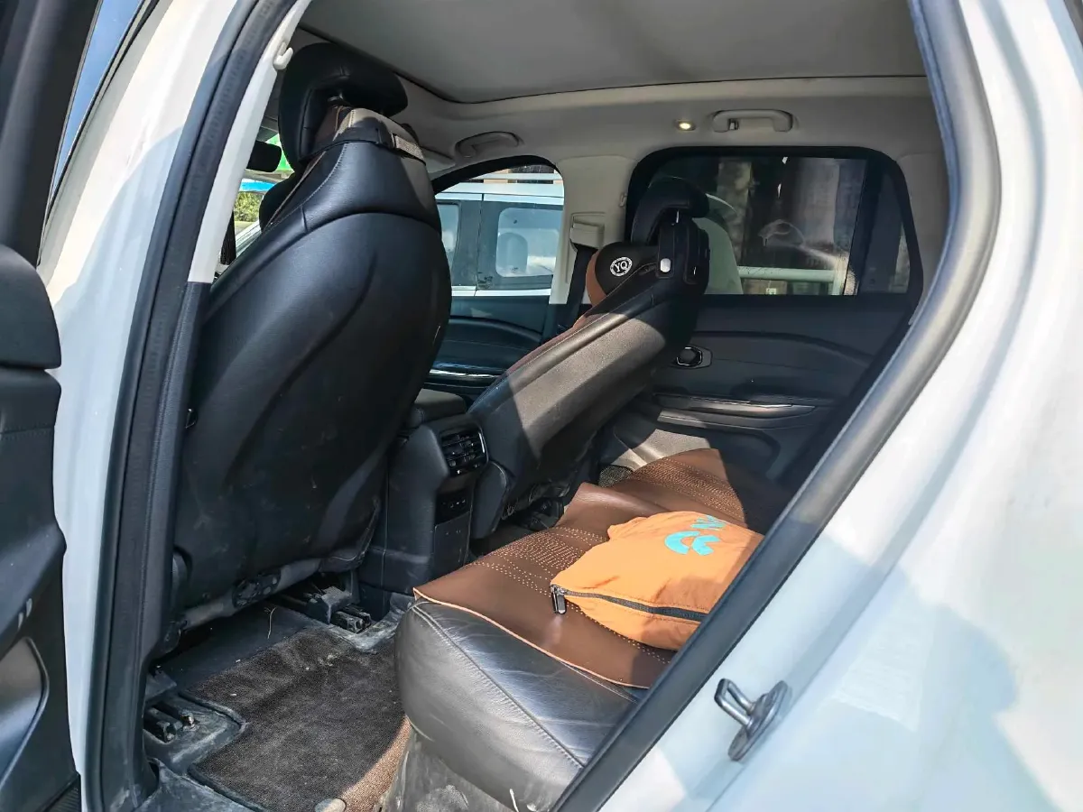 2020 NIO ES6 BEV 75KWH,autocango,china used car exporter,china ev exporter,chinese used car exporter,chinese used ev exporter