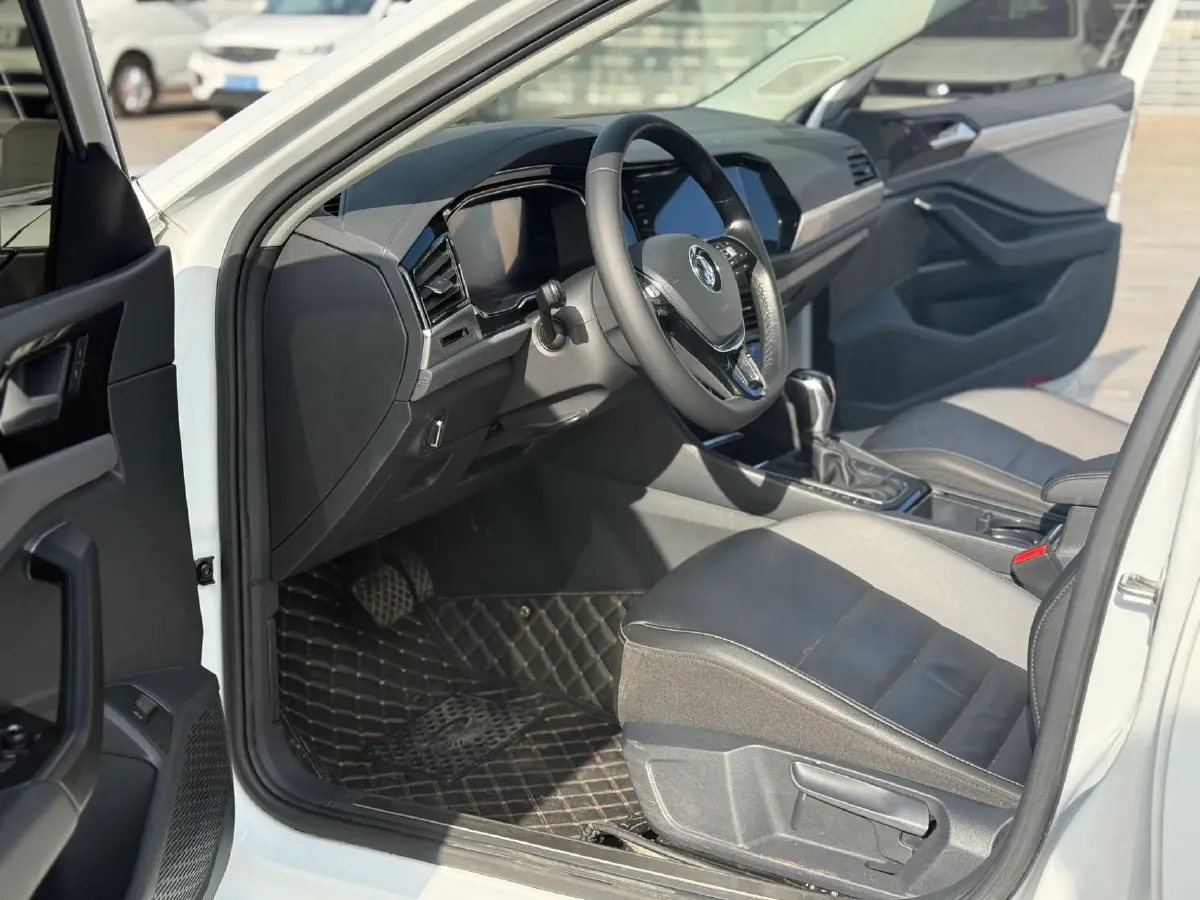 2021 Volkswagen Sagitar 1.4T 150HP L4 7DCT,autocango,china used car exporter,china ev exporter,chinese used car exporter,chinese used ev exporter