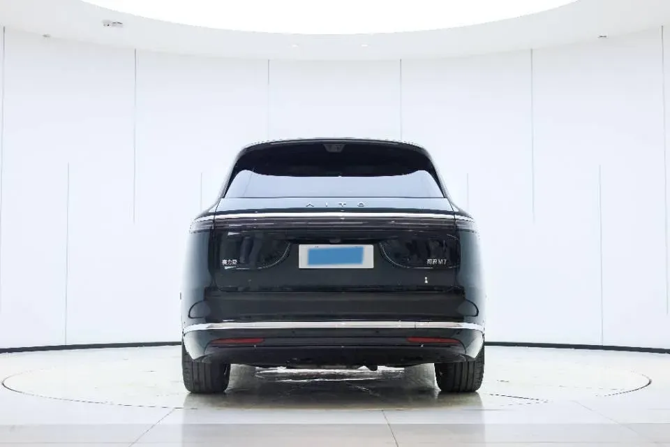 2026 AITO AITO M7 REEV 160HP REEV,autocango,china used car exporter,china ev exporter,chinese used car exporter,chinese used ev exporter