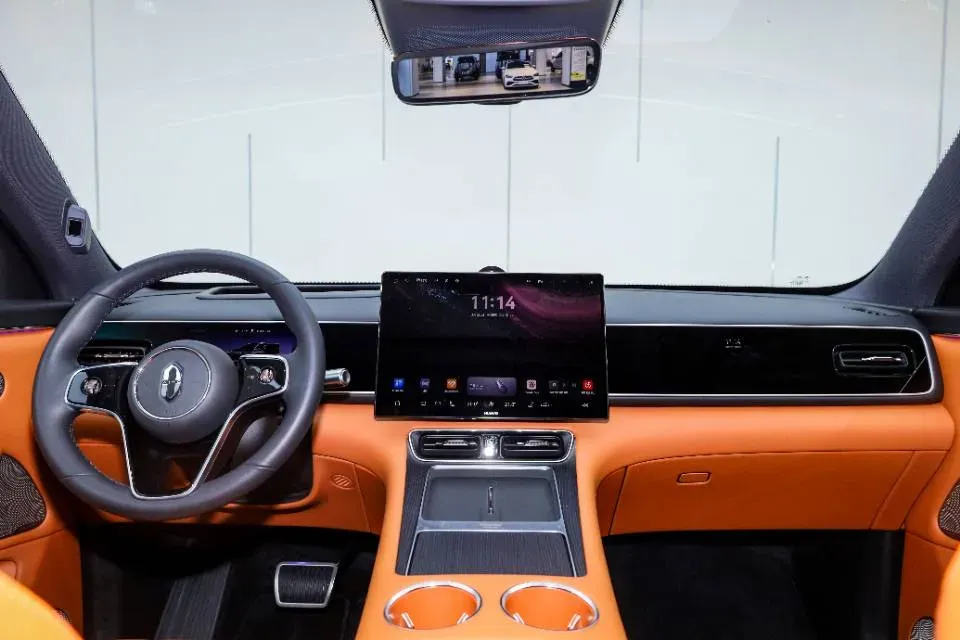 2026 AITO AITO M7 REEV 160HP REEV,autocango,china used car exporter,china ev exporter,chinese used car exporter,chinese used ev exporter