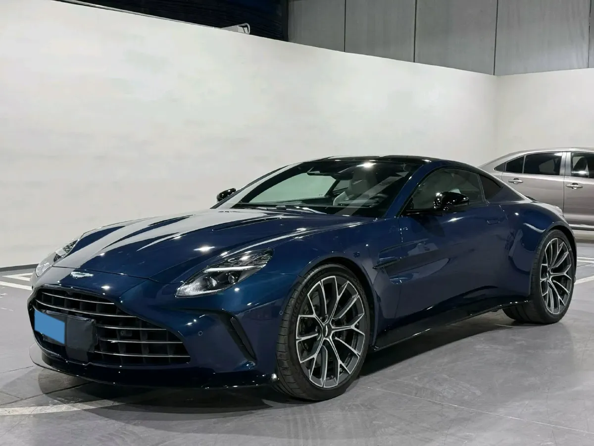 2024 Aston Martin V8 Vantage 4.0T 665HP V8 8AT,autocango,china used car exporter,china ev exporter,chinese used car exporter,chinese used ev exporter