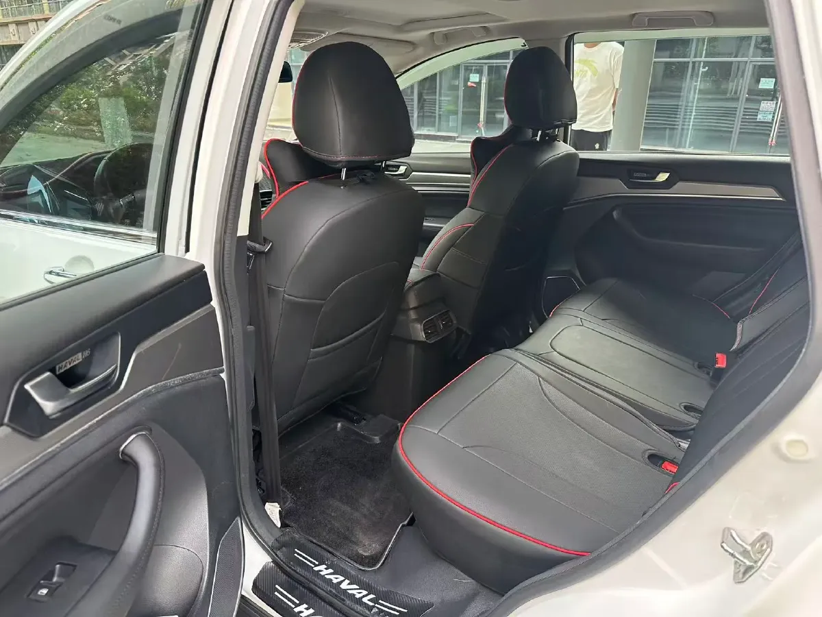 2018 Haval H6 1.5T 150HP L4 6MT,autocango,china used car exporter,china ev exporter,chinese used car exporter,chinese used ev exporter