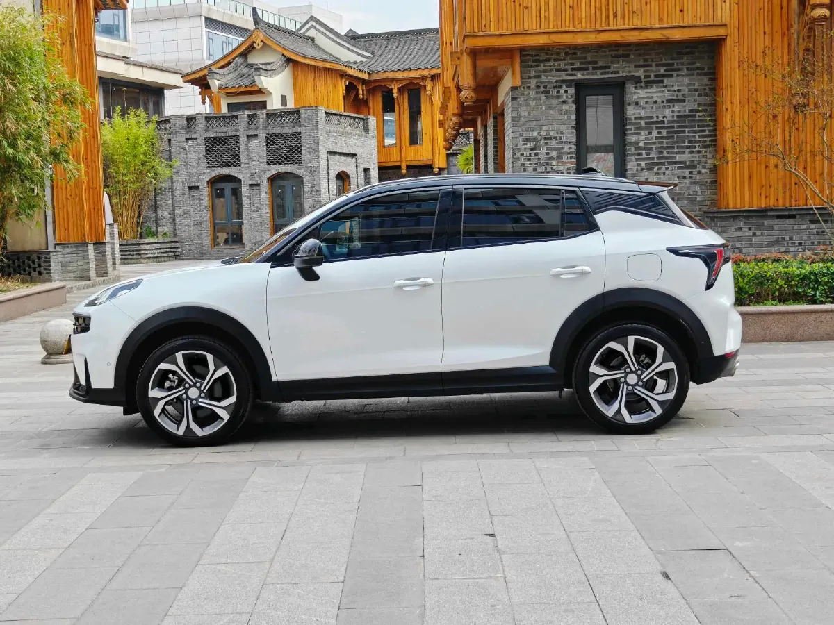 2023 LYNK&CO 06 1.5T 181HP L4 7DCT,autocango,china used car exporter,china ev exporter,chinese used car exporter,chinese used ev exporter