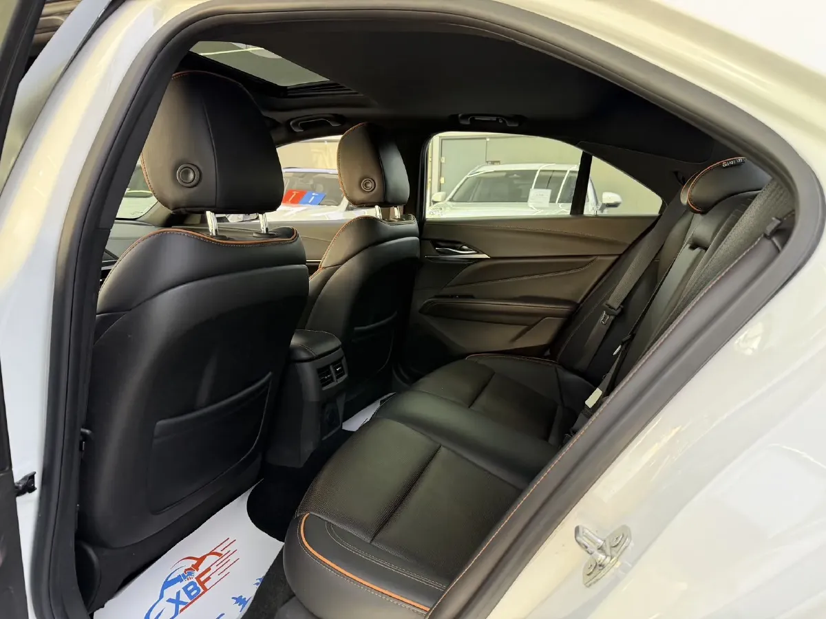 2020 Cadillac CT4 2.0T 237HP L4 8AT,autocango,china used car exporter,china ev exporter,chinese used car exporter,chinese used ev exporter