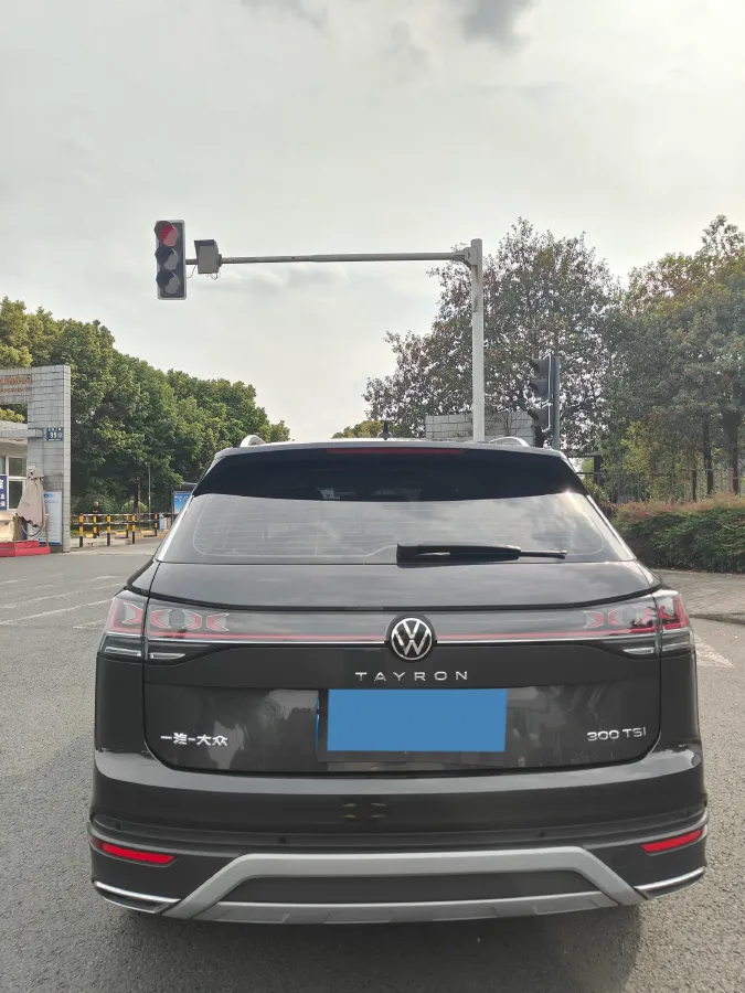2023 Volkswagen Tayron 1.5T 160HP L4 7DCT,autocango,china used car exporter,china ev exporter,chinese used car exporter,chinese used ev exporter