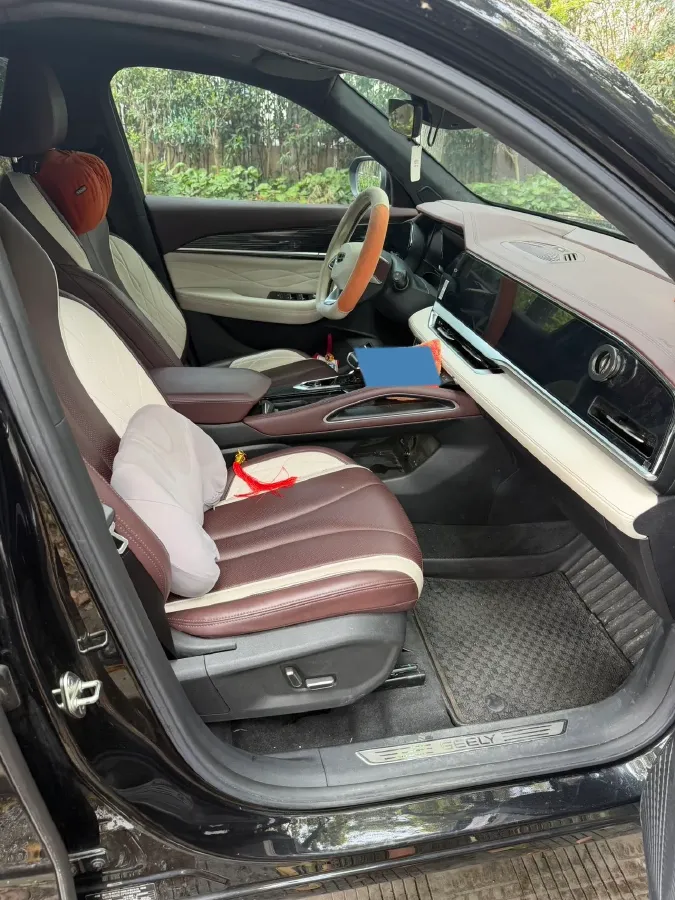 2024 Geely Monjaro 2.0T 238HP L4 8AT,autocango,china used car exporter,china ev exporter,chinese used car exporter,chinese used ev exporter