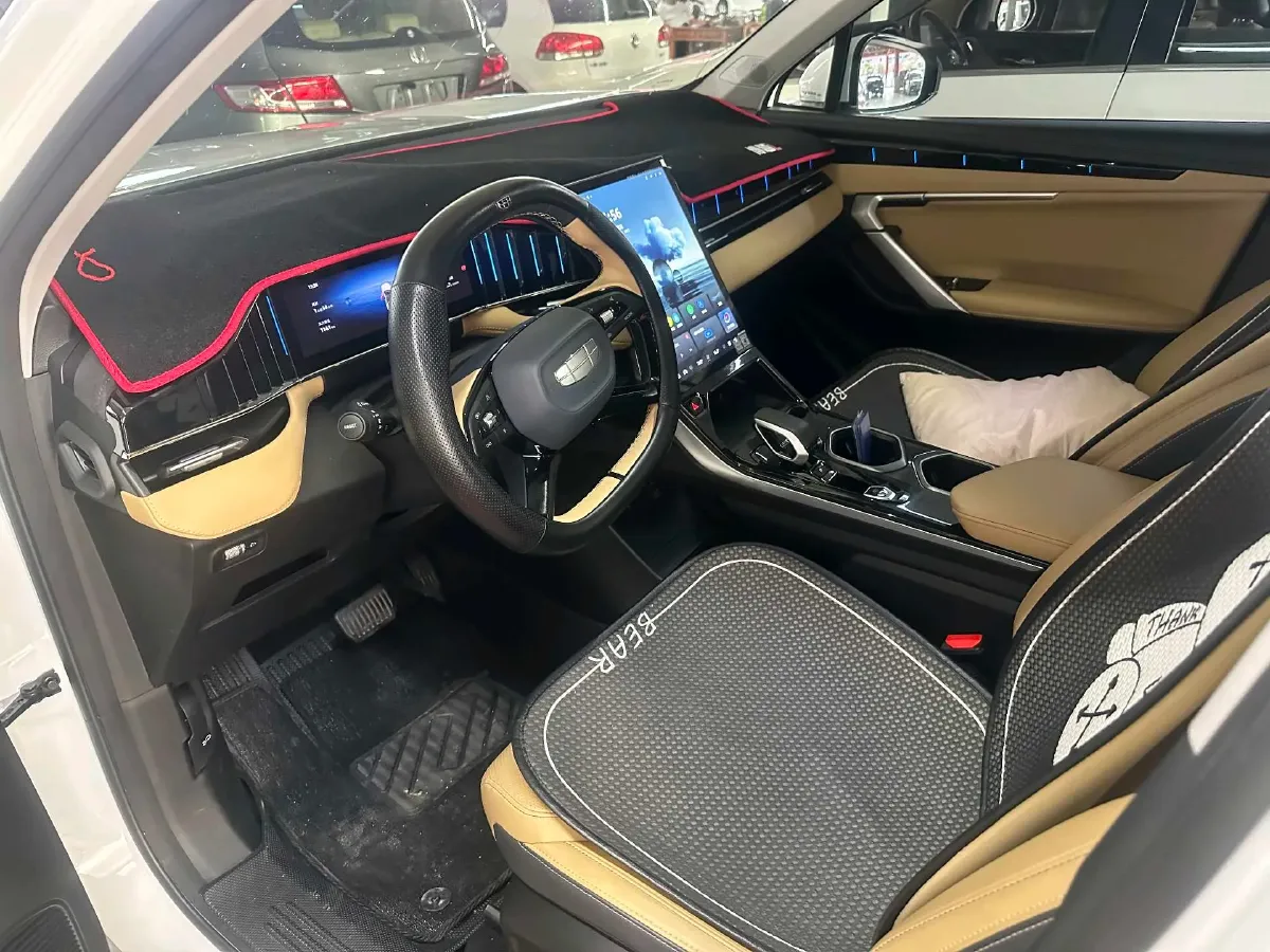 2023 Geely StarRay 1.5T 181HP L4 7DCT,autocango,china used car exporter,china ev exporter,chinese used car exporter,chinese used ev exporter