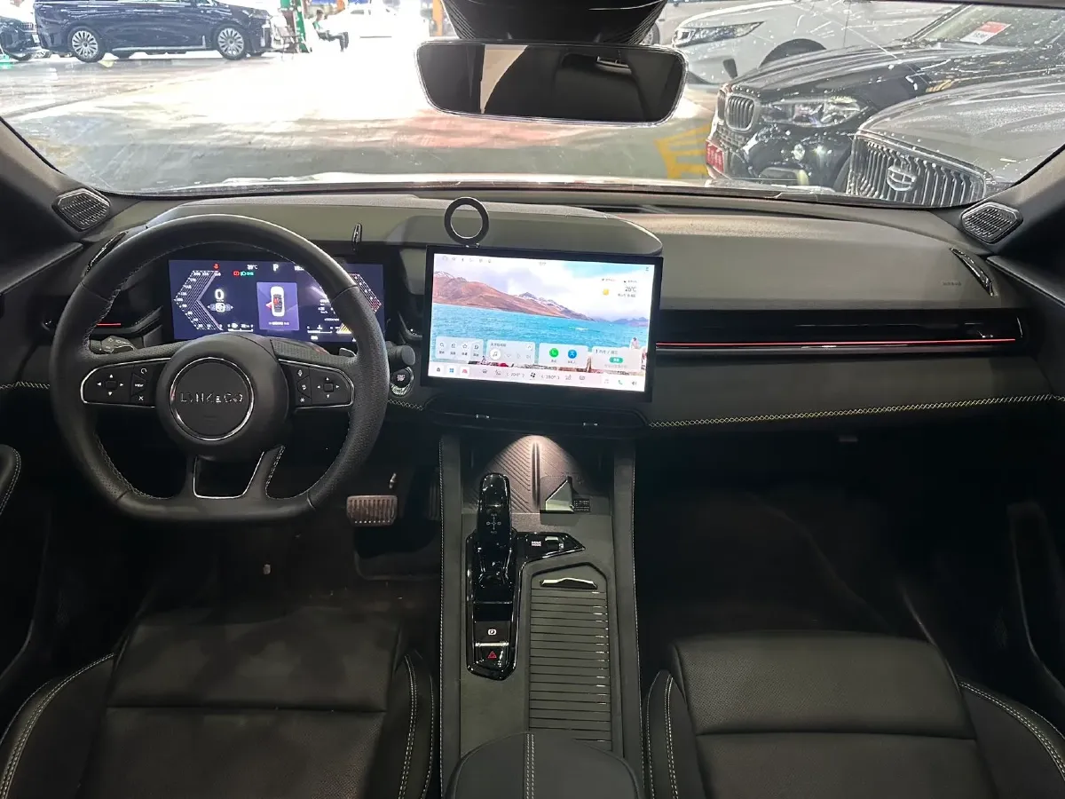 2023 LYNK&CO 03 2.0T 254HP L4 7DCT,autocango,china used car exporter,china ev exporter,chinese used car exporter,chinese used ev exporter